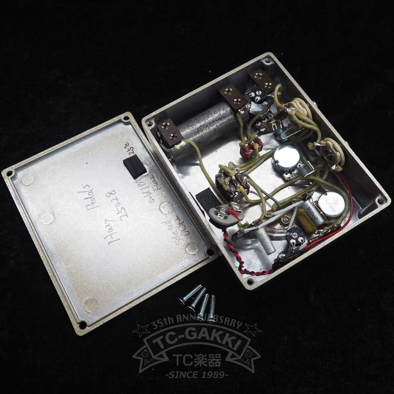 最終値下げ Hazy Pedals Gold IPA FUZZ ファズフェイス Hazy Pedals Gold IPA Fuzz(新品)【楽器検索デジマート】