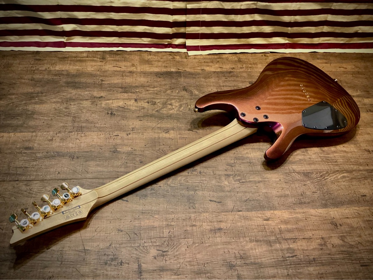 Ibanez Axe Design Lab SML721-RGC アイバニーズ エレキギター ※発送元
