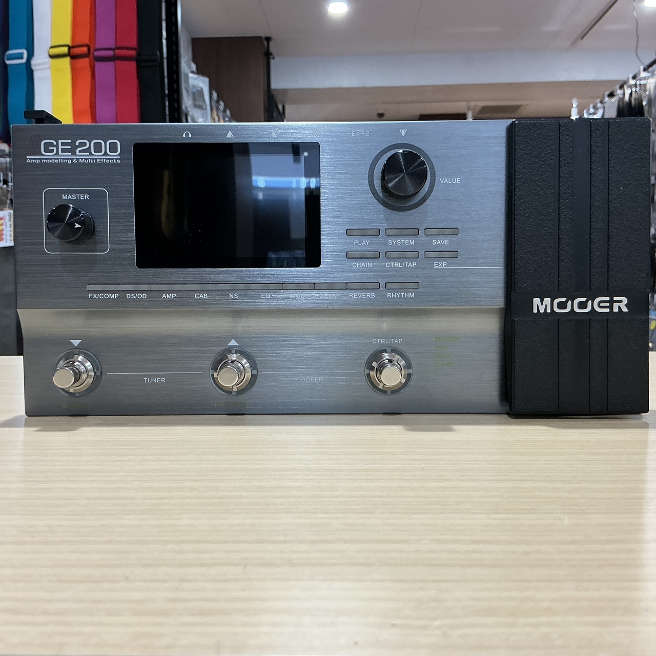 【中古】MOOER GE200 ギターエフェクター MOOER GE200（中古）【楽器検索デジマート】