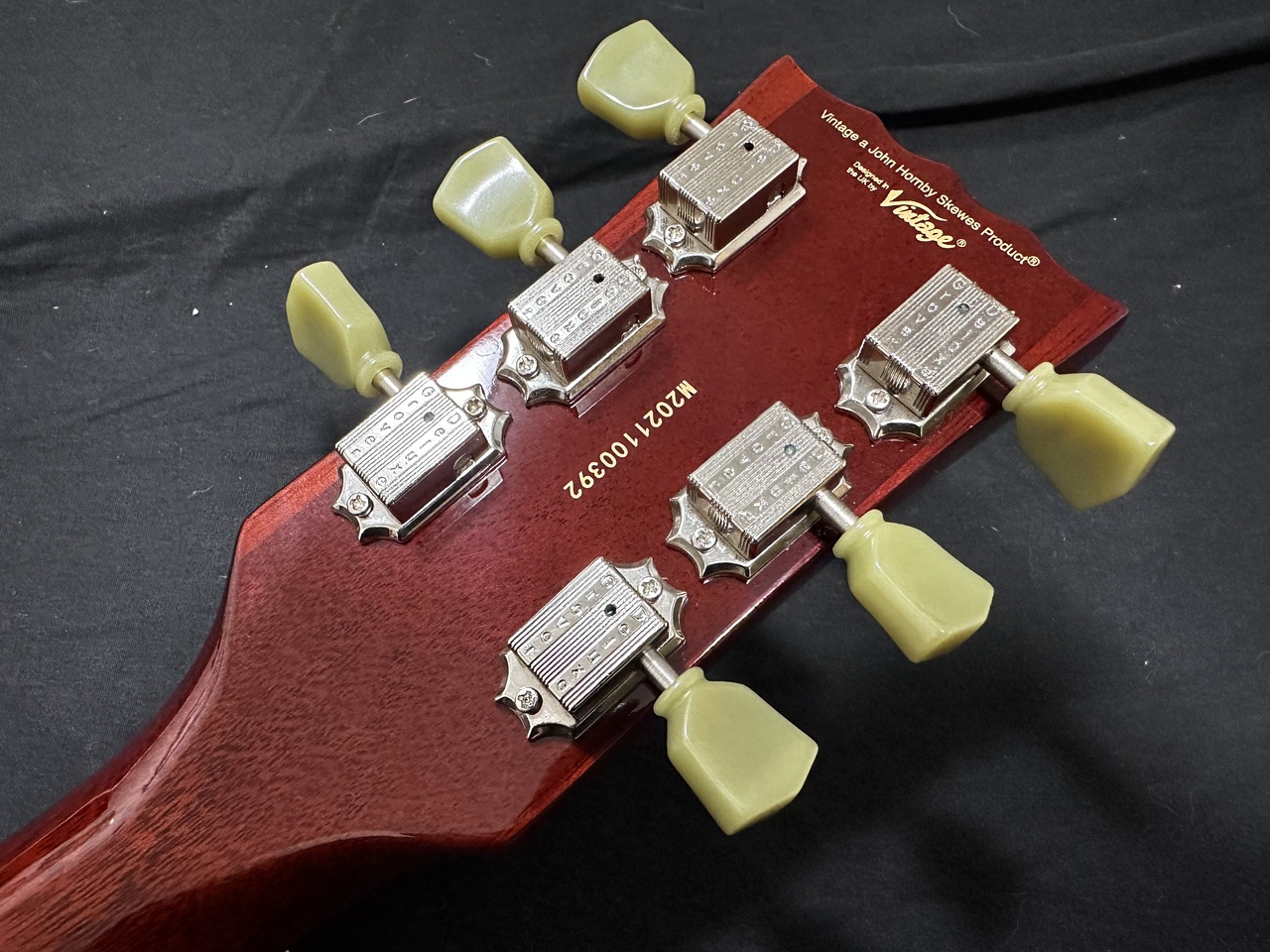 Vintage VSA500W(ヴィンテージ セミアコ) （新品）【楽器検索デジマート】