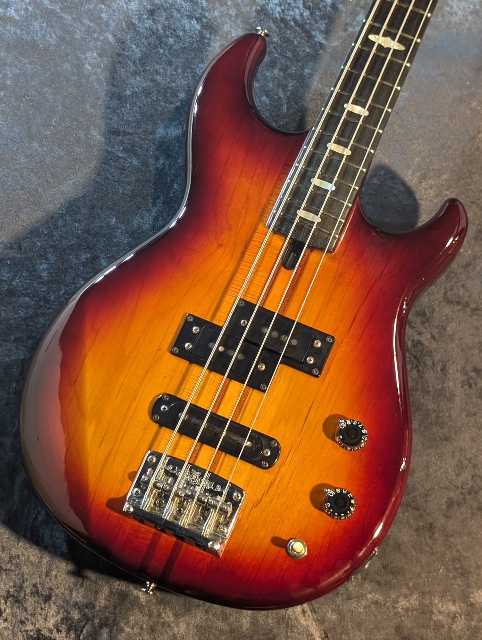 1980 Yamaha BB2000 - BassBros
