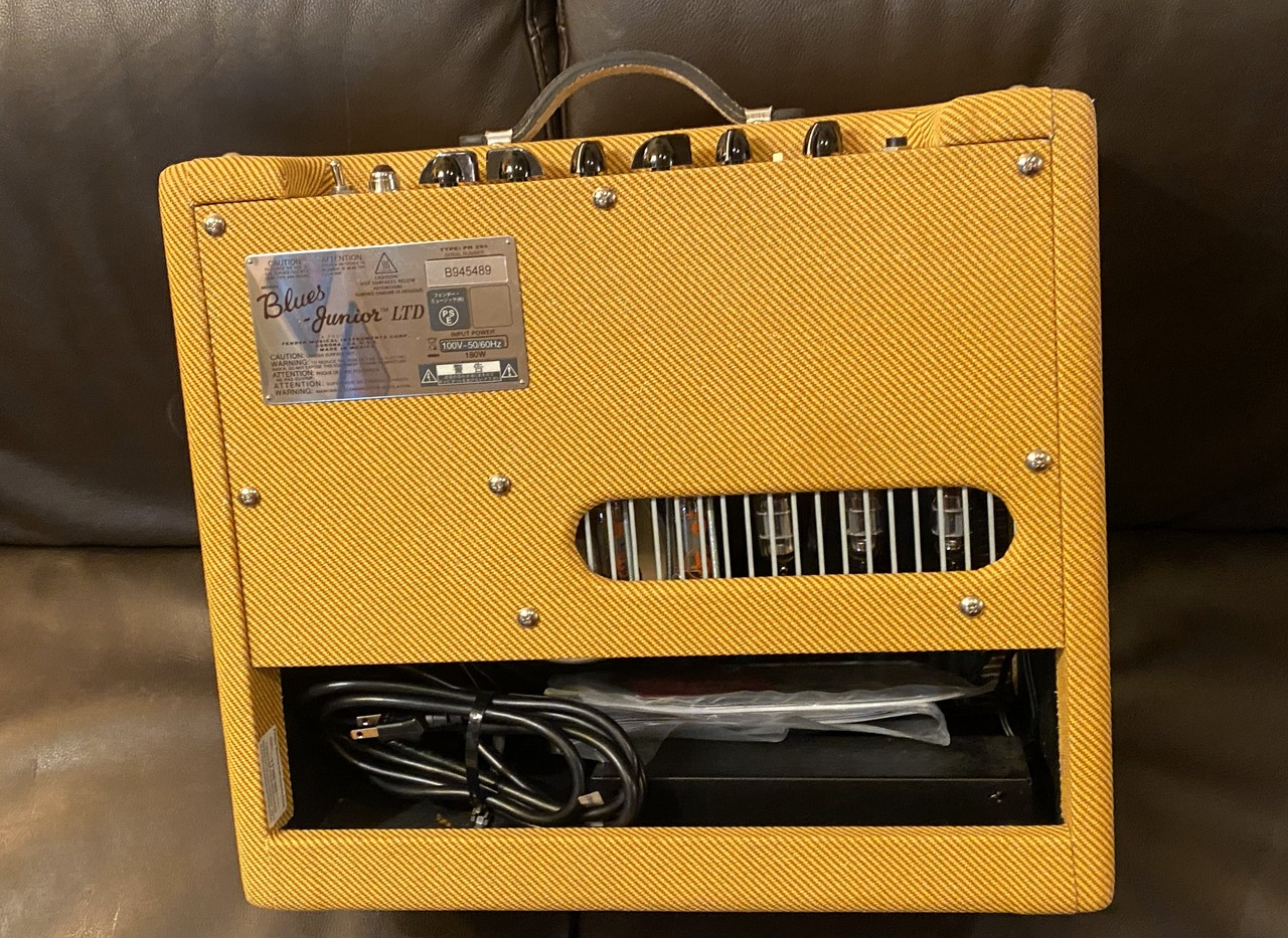 Fender Blues Junior™ Lacquered Tweed 100V JPN （中古）【楽器検索