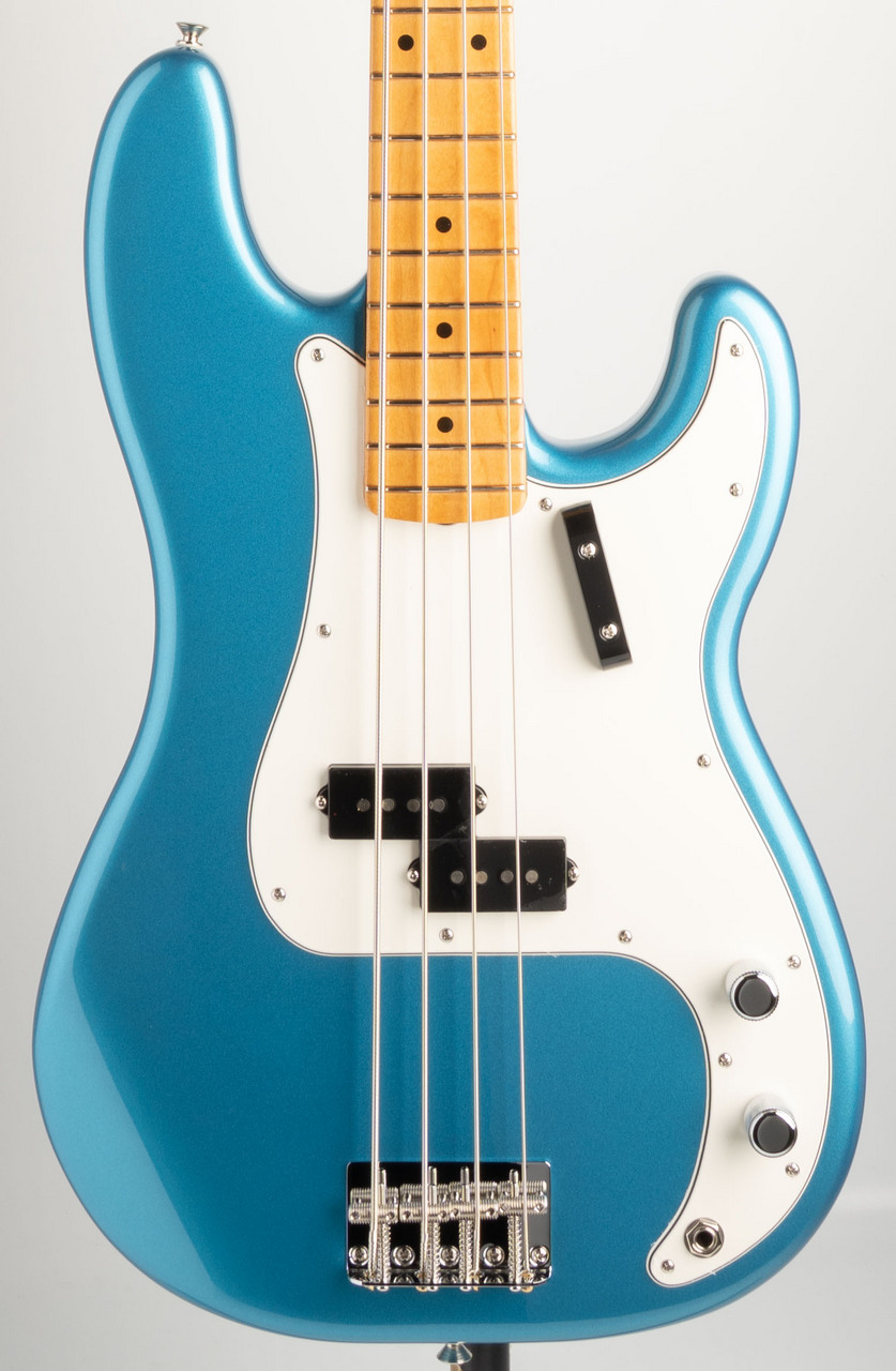 Fender Vintera III Late '60s Precision Bass / Lake Placid Blue