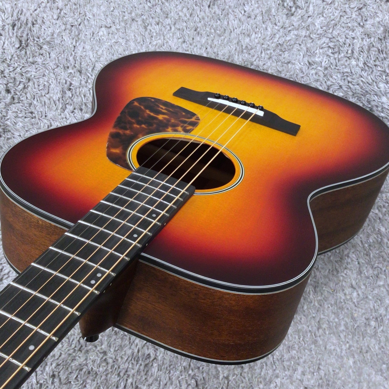 Morris F-021 RBS (Red brown Sunburst) -Performers Edition