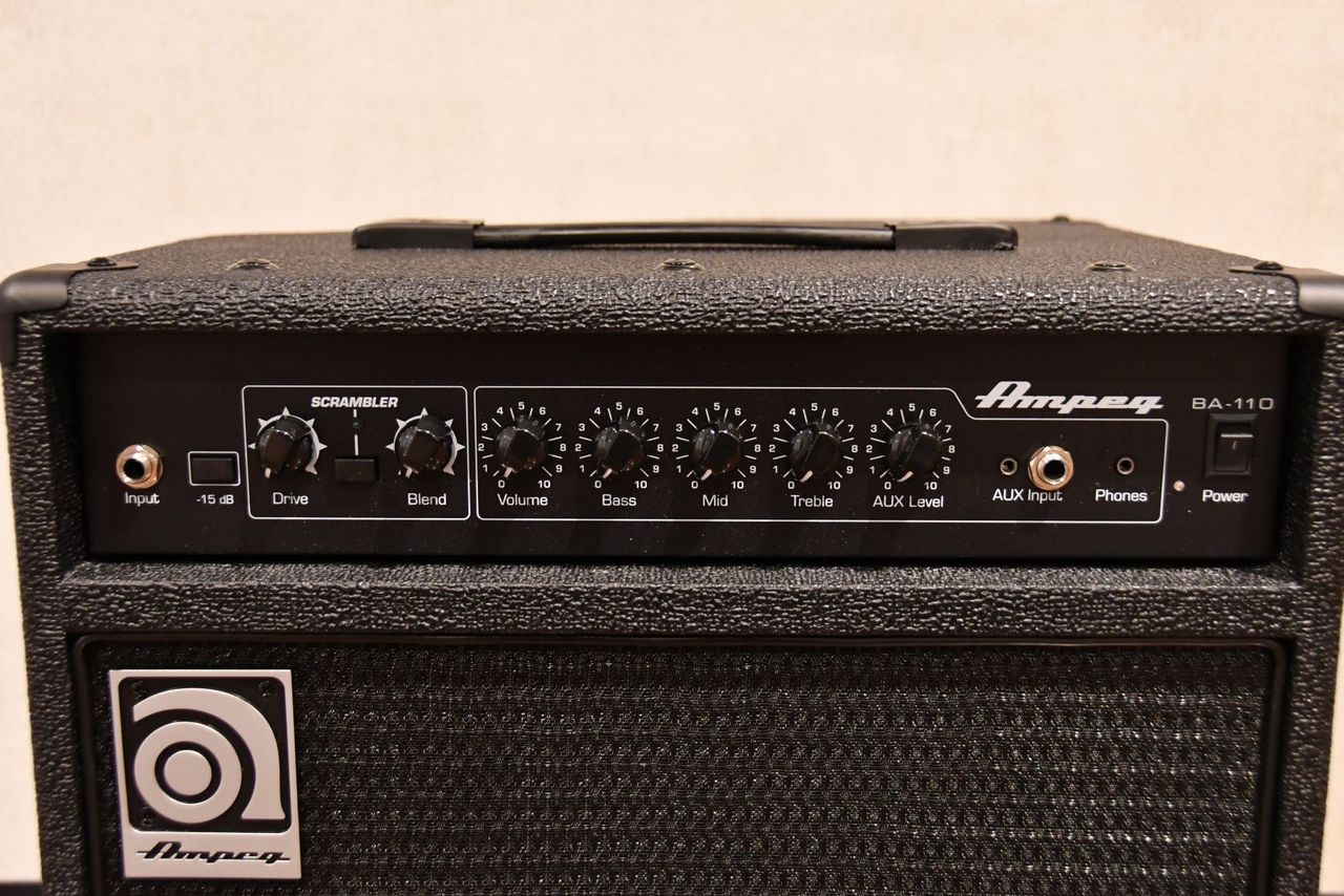 Ampeg BA-110v2（中古）【楽器検索デジマート】