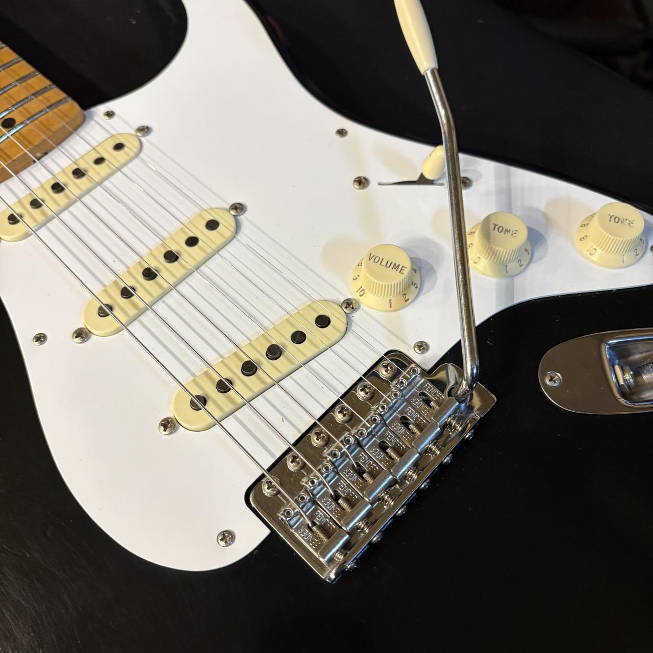Fender Road Worn 50s Stratocaster BLK（中古）【楽器検索デジマート】