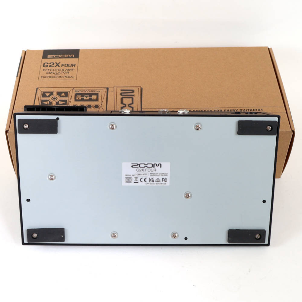 ZOOM 【中古】 ZOOM G2X FOUR ギターマルチエフェクター アンプ