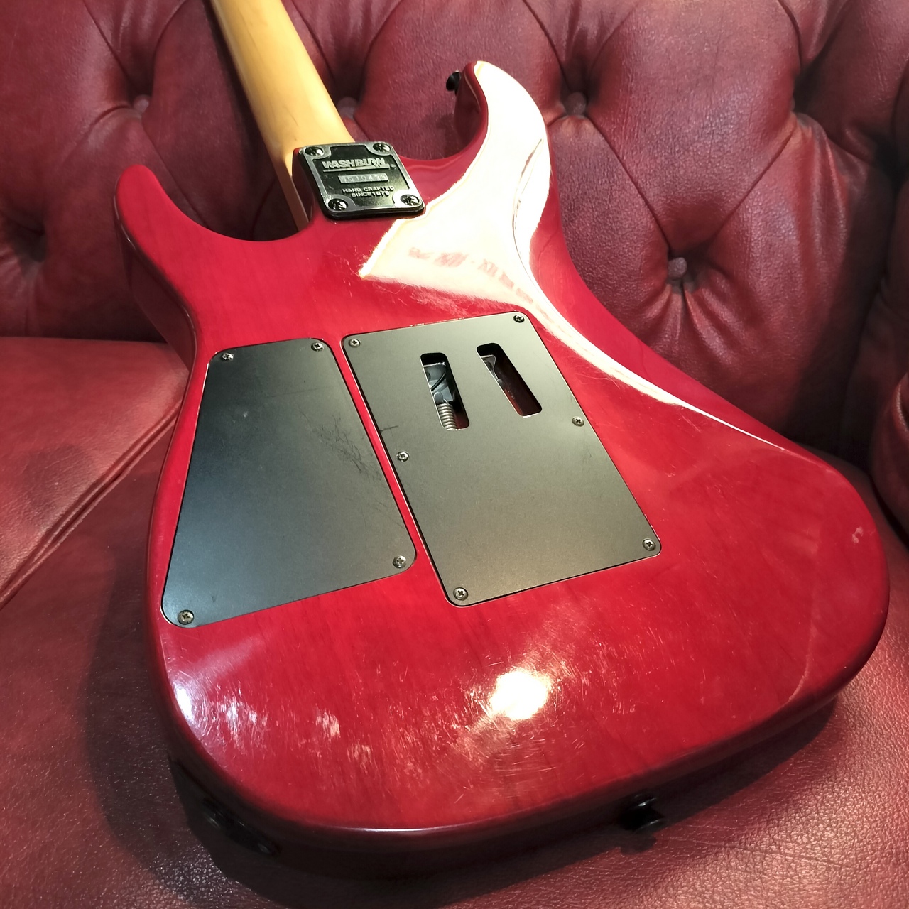 Washburn　MERCURY SERIES　MG700　エレキギター Washburn Mercury MG700 | Specifications