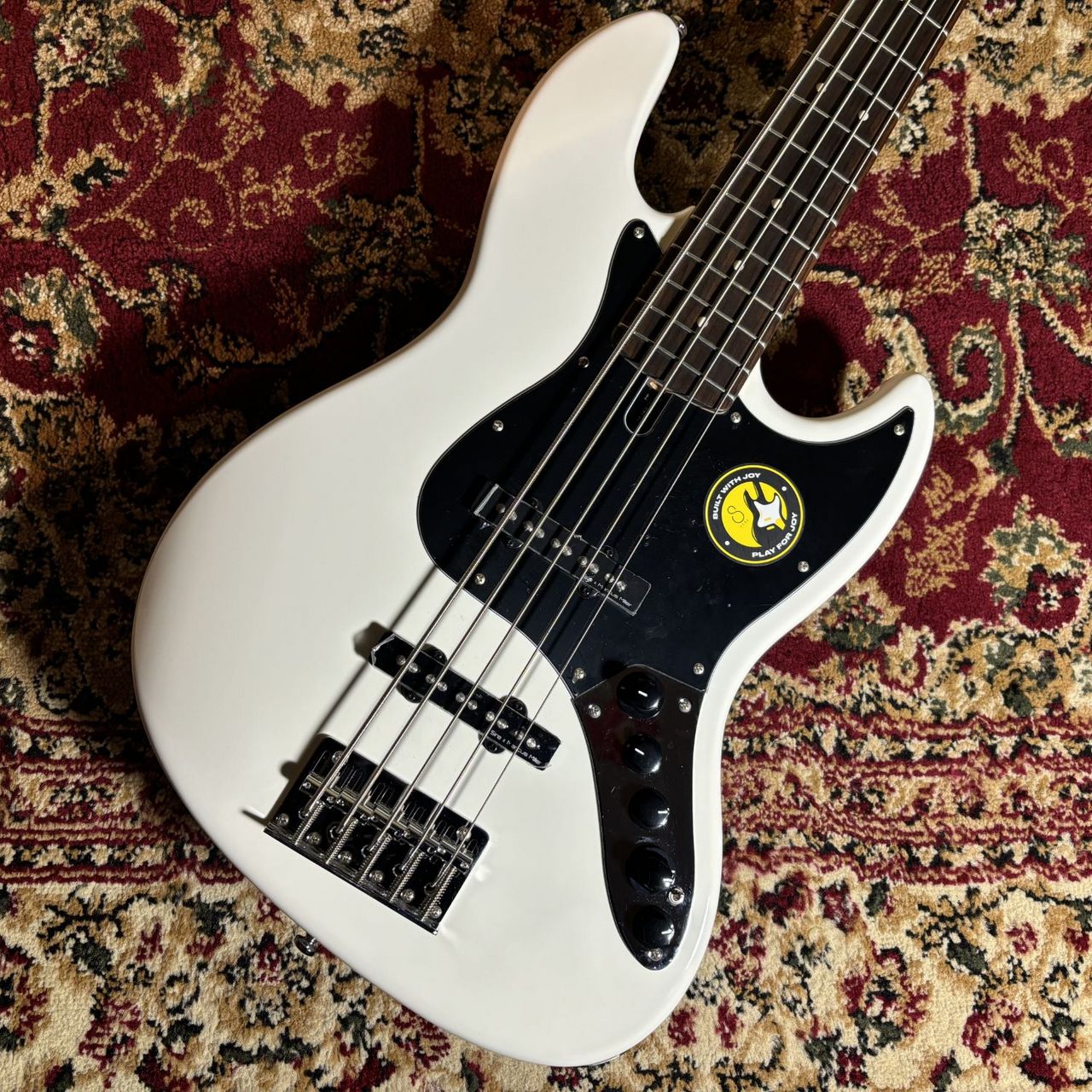 Sire Marcus Miller V3 5st 2nd Generation AWH 5弦ベース【現物写真