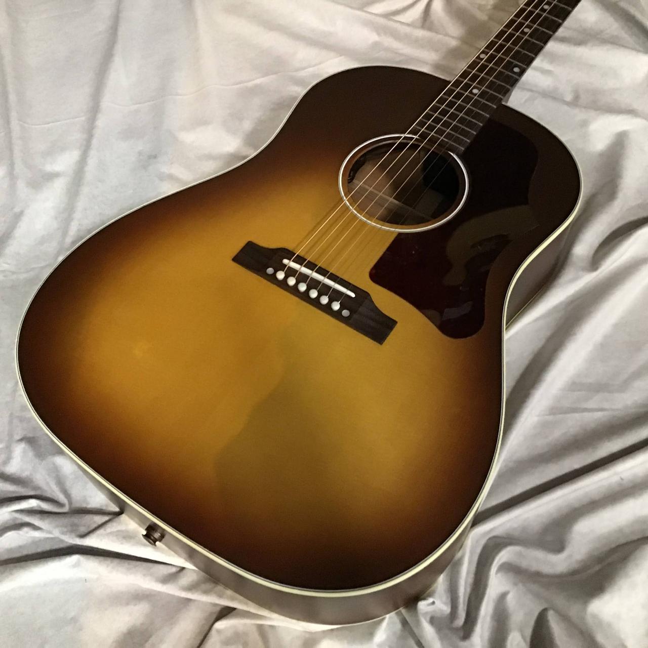 Gibson J-45 Faded 50s