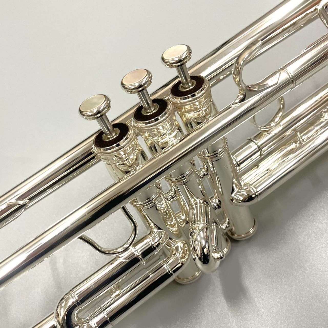 XO 1602S トランペット B♭ イエローブラス 銀メッキ仕上げ