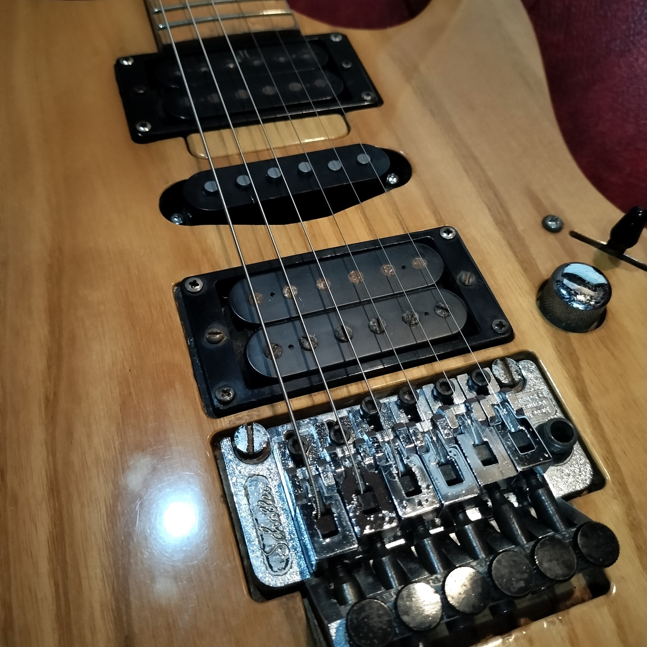 Killer KG-SCARY Birdseye Neck 初期型（中古）【楽器検索