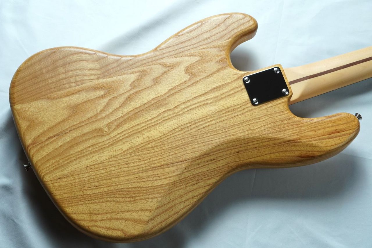 Fender Made in Japan Limited Jazz Bass ,Vintage Natural