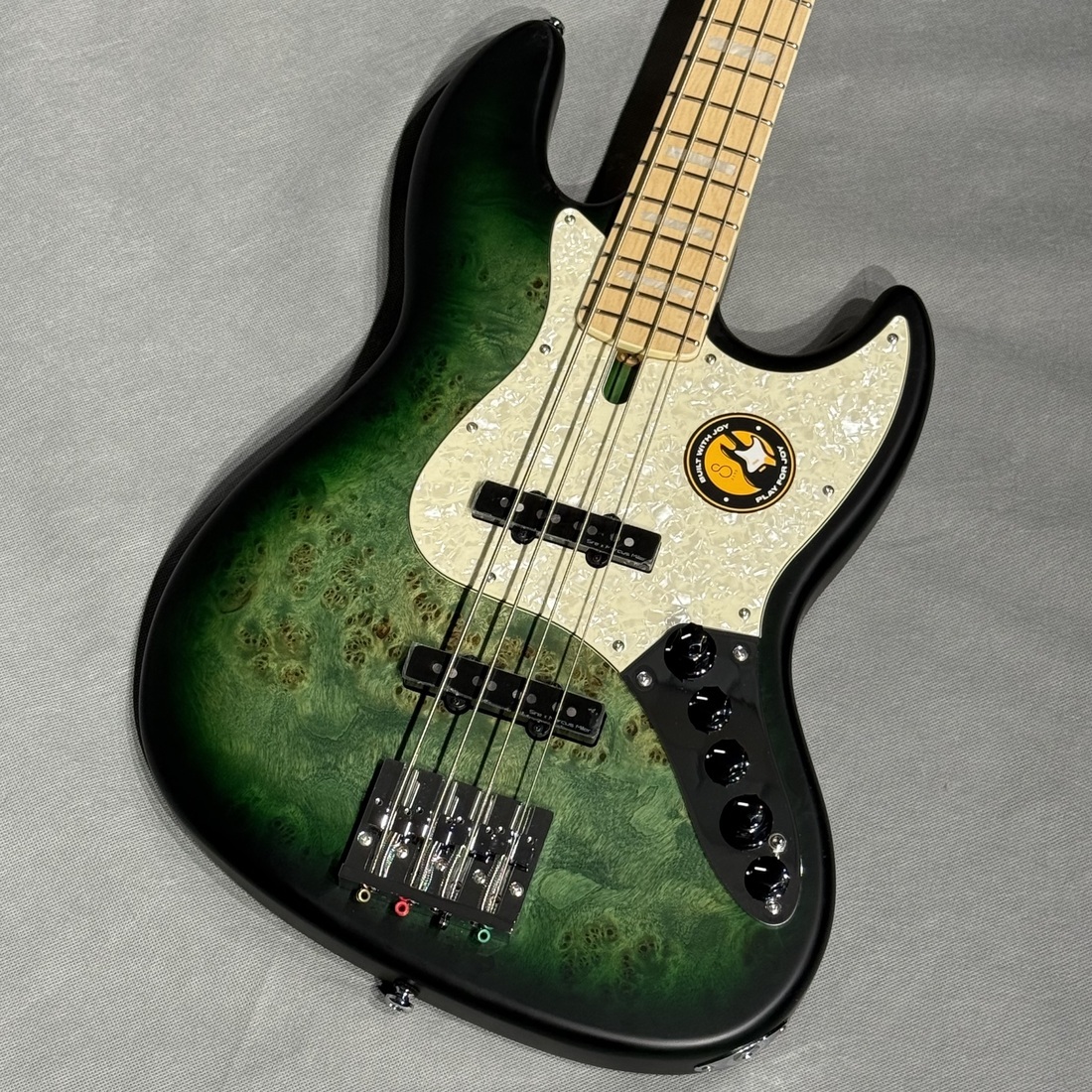 Sire Marcus Miller V7 ASH REISSUE 4-String TGR Transparent