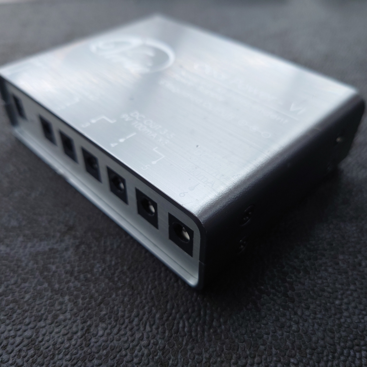 Vivie Clear Power-Ⅵ パワーサプライ Vivie Clear Power Ⅵ(中古)【楽器検索デジマート】