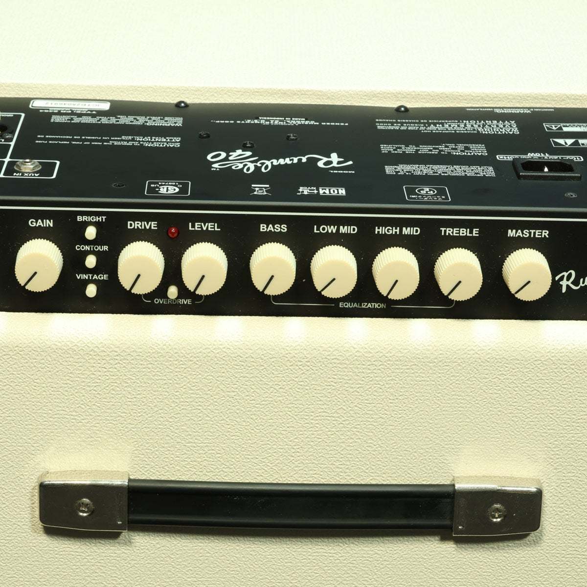 Fender RUMBLE 40 V3 IVORY 【福岡店】（中古）【楽器検索デジマート】