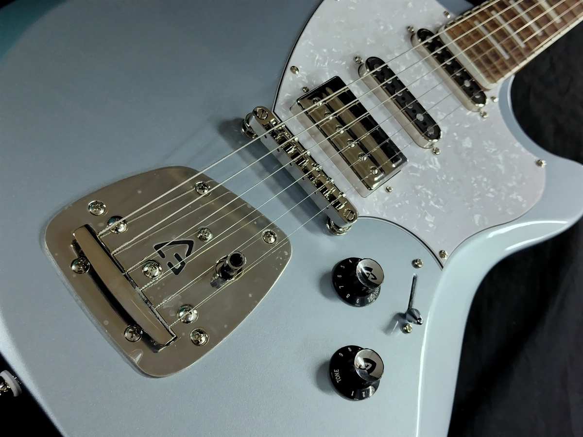 GUILD Surfliner Deluxe Glacier Blue Metallic（新品）【楽器検索