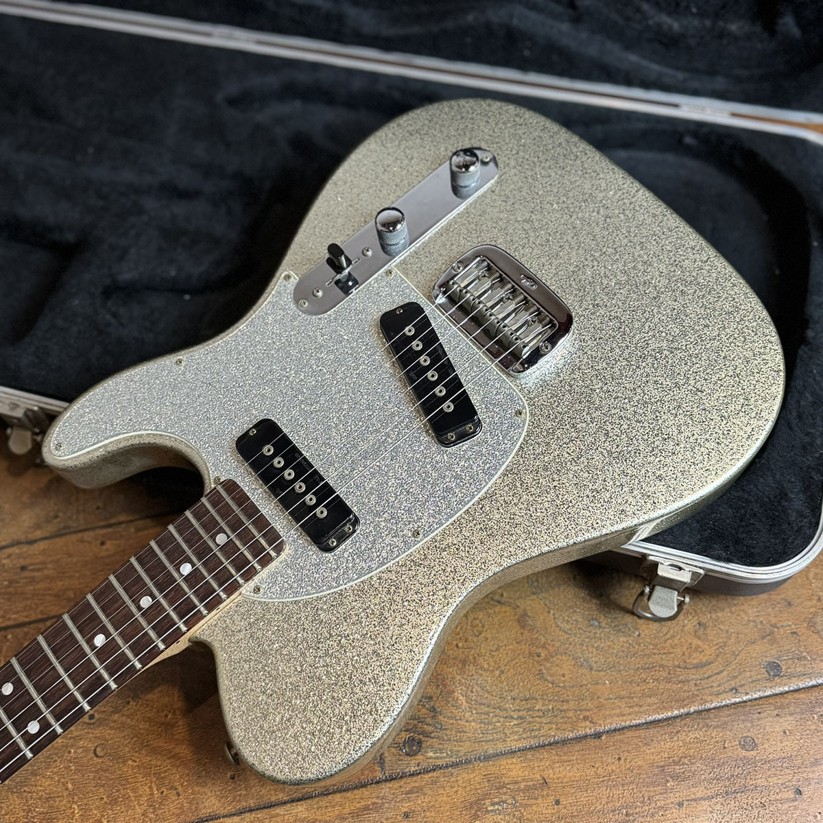 G&L ASAT Special USA製 ケース付き G&L◇1997年製/ASAT SPECIAL THINLINE/ハードケース/USA製