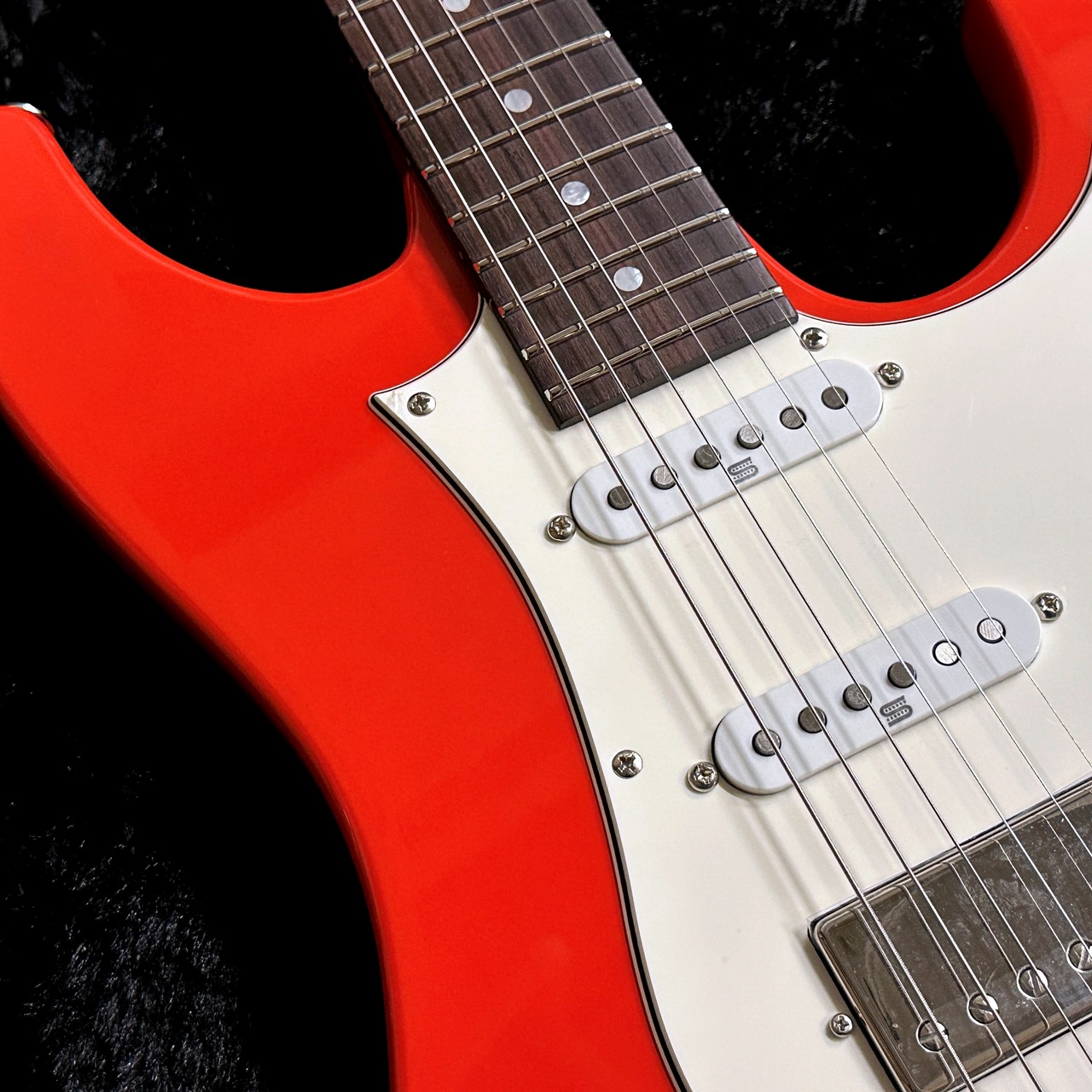 Ibanez Prestige AZ2204NW-VR (Vermillion Red)【特価】【未展示保管