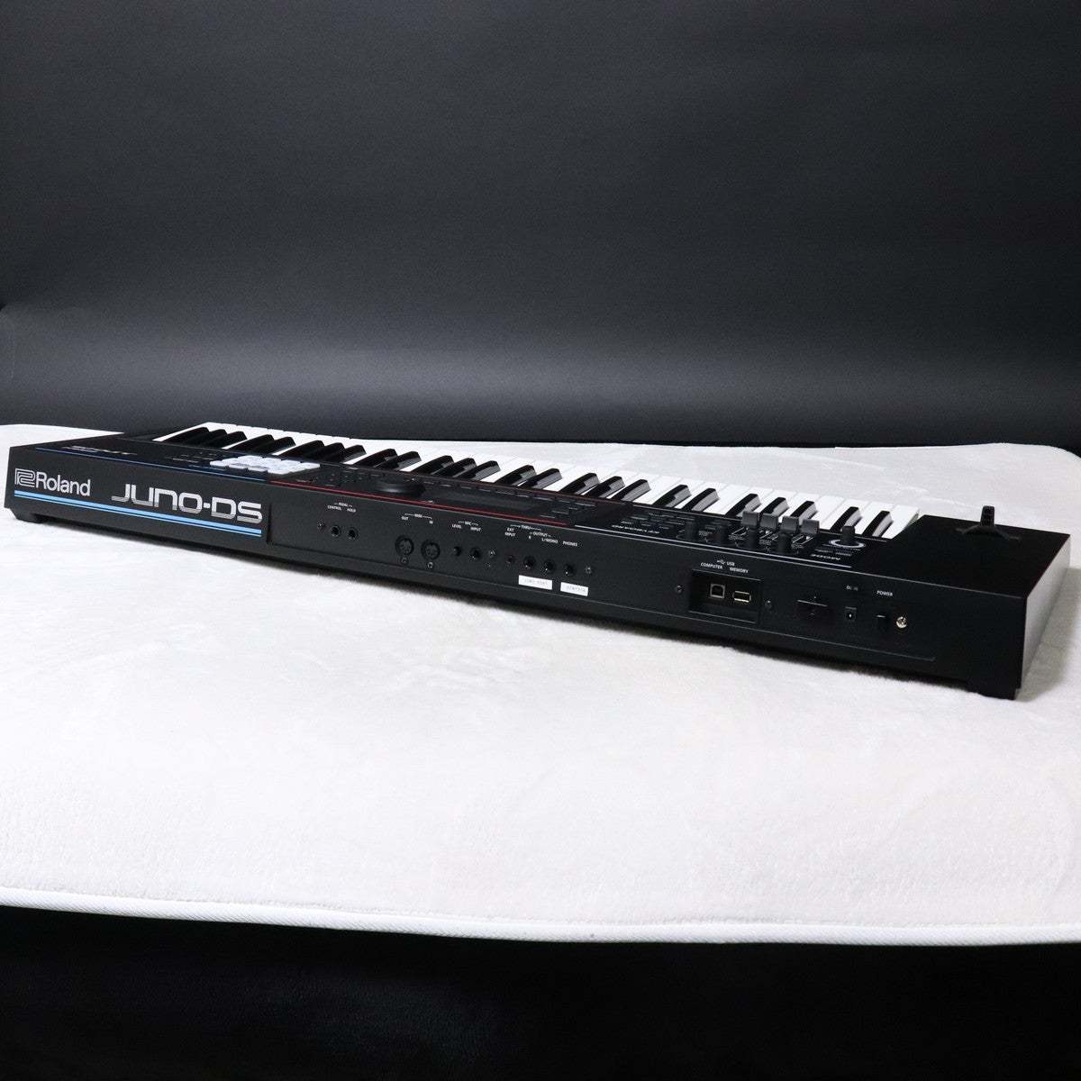 Roland JUNO-DS61 【梅田店】（中古/送料無料）【楽器検索デジマート】