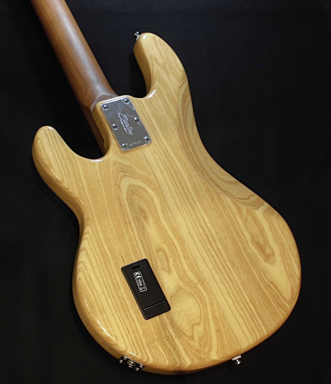 Sterling by MUSIC MAN StingRay RAY34 ASH【 日本限定 !! 】（新品