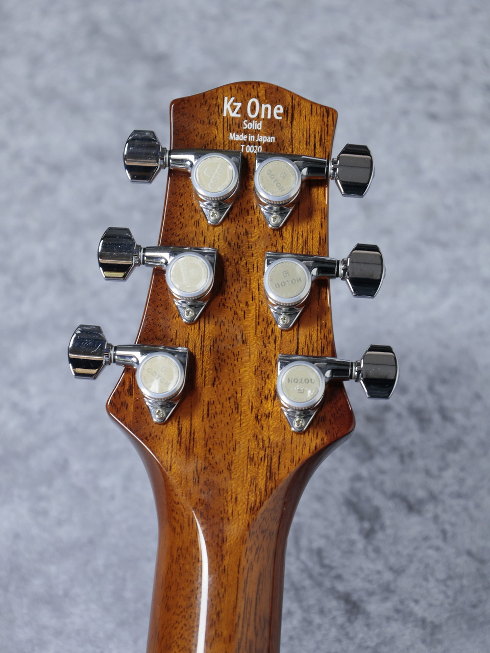 カズ様オーダー Kz Guitar Works 【月末大特価!】Solid-T 3S11 T.O.M (Kz One Solid