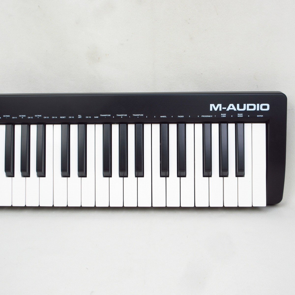 【新品】M-Audio Keystation 49 MK3 MIDIキーボード M-AUDIO Keystation49 mk3 MIDIキーボード ソフト付属 エム