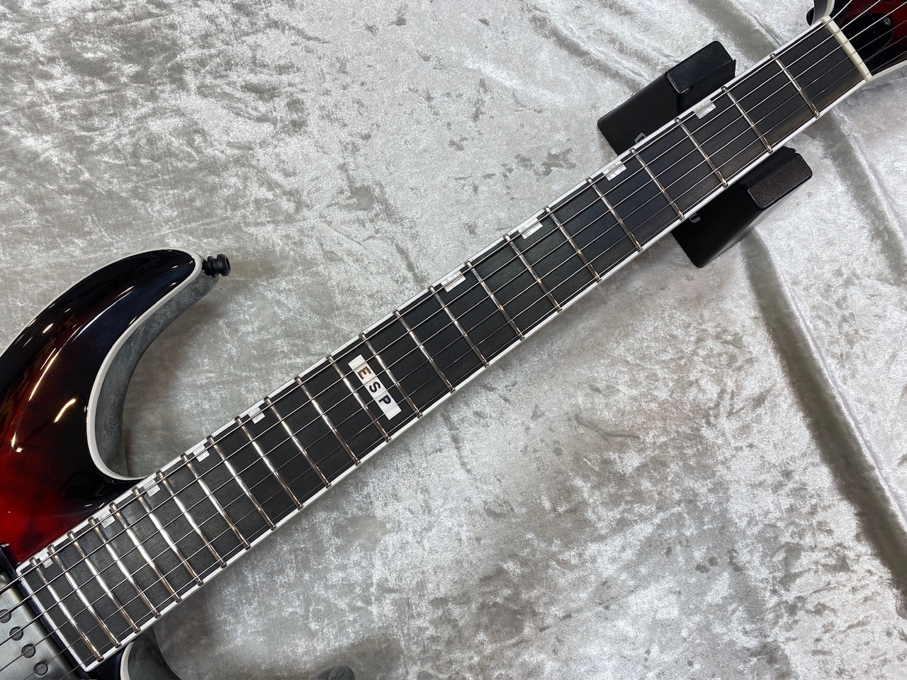 E-II HORIZON NT-II EMG【See Thru Black Cherry Sunburst】（新品