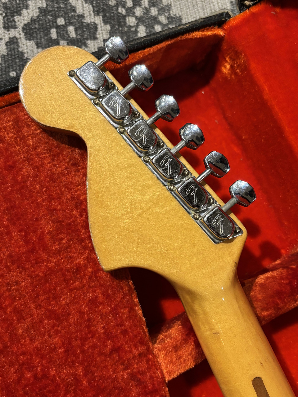 Fender 1976 Stratocaster Black / Maple（ビンテージ）【楽器検索