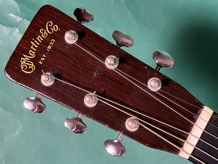 ハン　Martin d-28 Martin D-28 Acoustic Guitar | Retired | Martin Guitar
