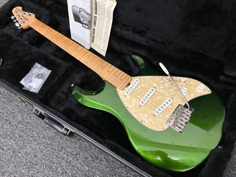 人気ランキング1位～（売れ筋商品） MUSIC SSS（中古）【楽器検索デジマート】 SPECIAL SILHOUETTE MAN ギター