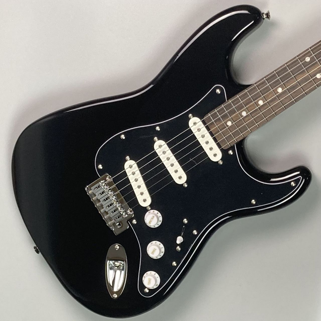 Laid Back LST-5-R-3S Vintage Black ストラトタイプ
