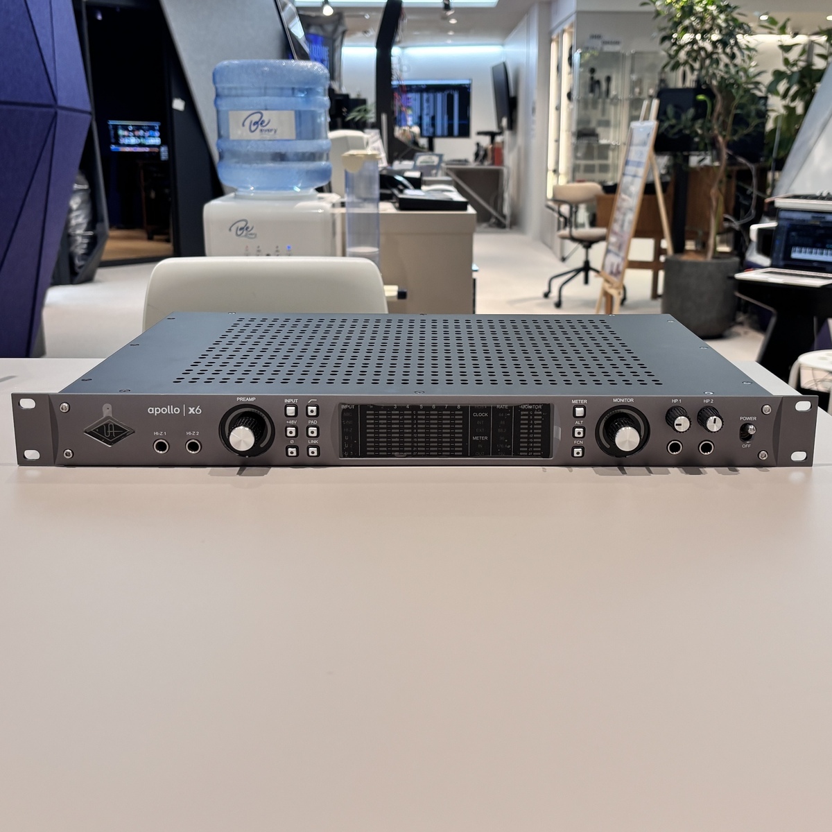 Universal Audio APOLLO x6（中古/送料無料）【楽器検索デジマート】