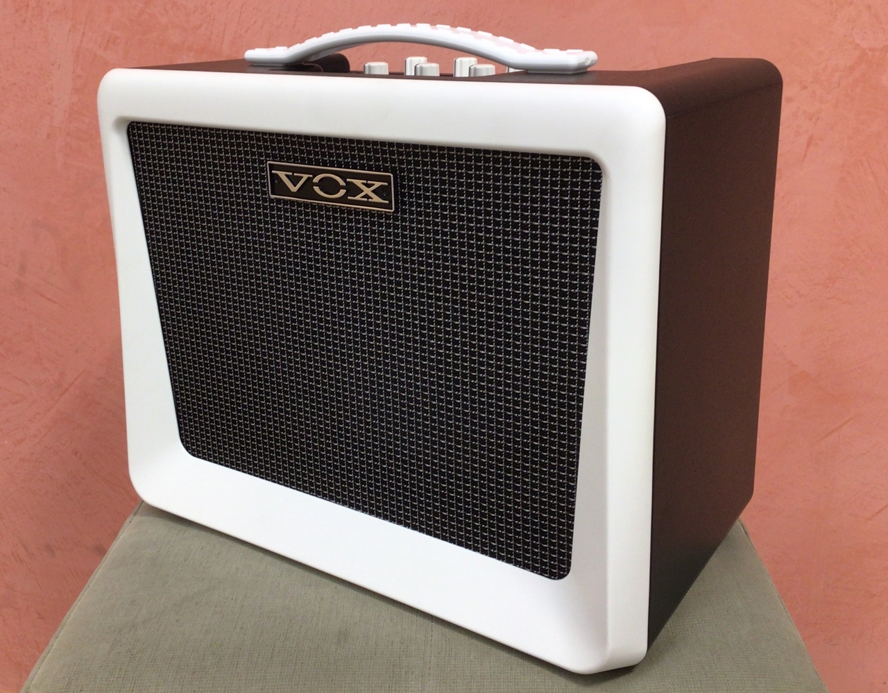 VOX Nutube搭載 キーボードアンプ VX50 KB コンパクト 軽量設計 50Wの大出力 自