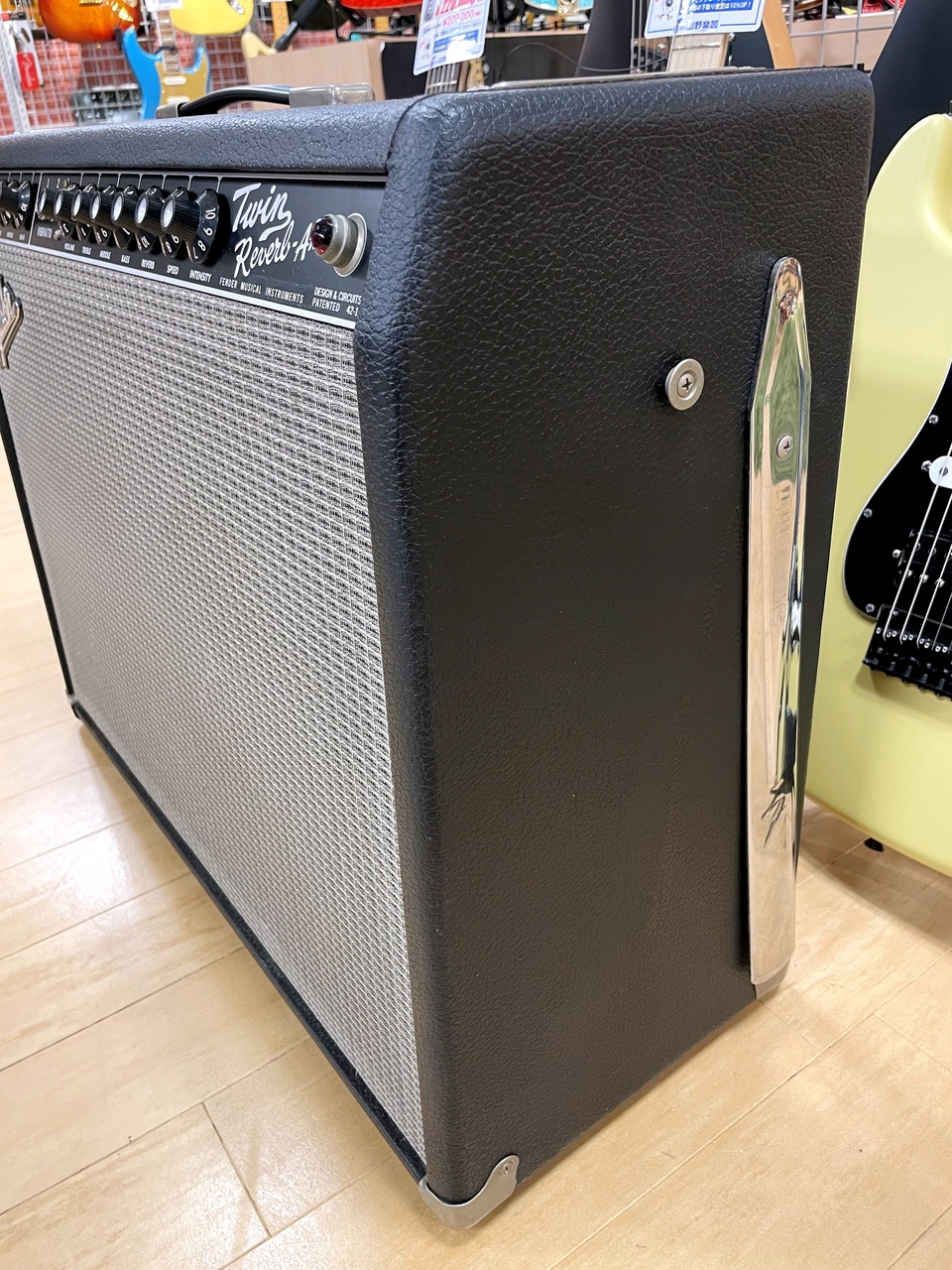 Fender '65 Twin Reverb 【中古品】【整備済】【フットSW・取説・電源