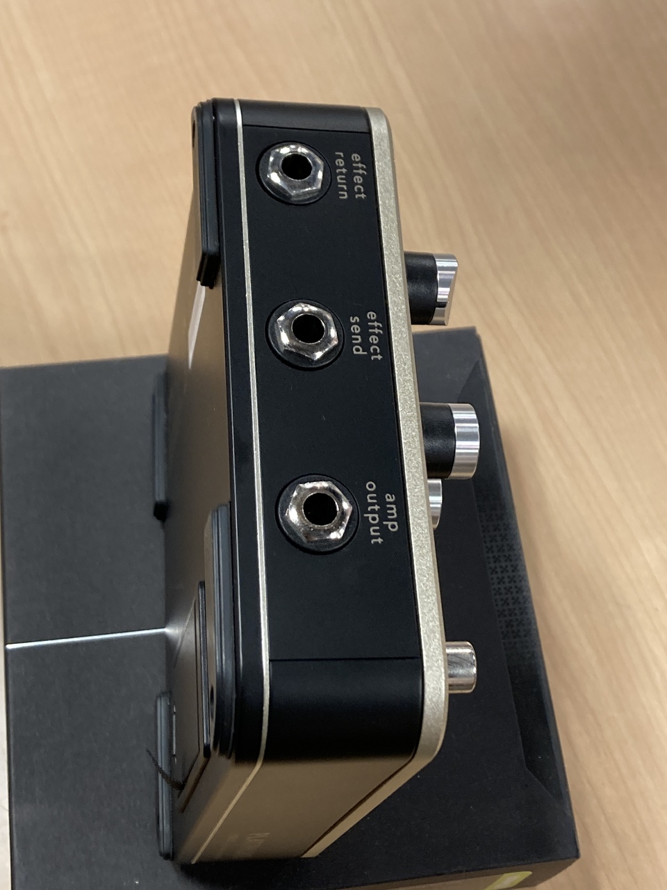 FISHMAN Platinum Pro EQ/DI Analog Preamp（新品特価/送料無料