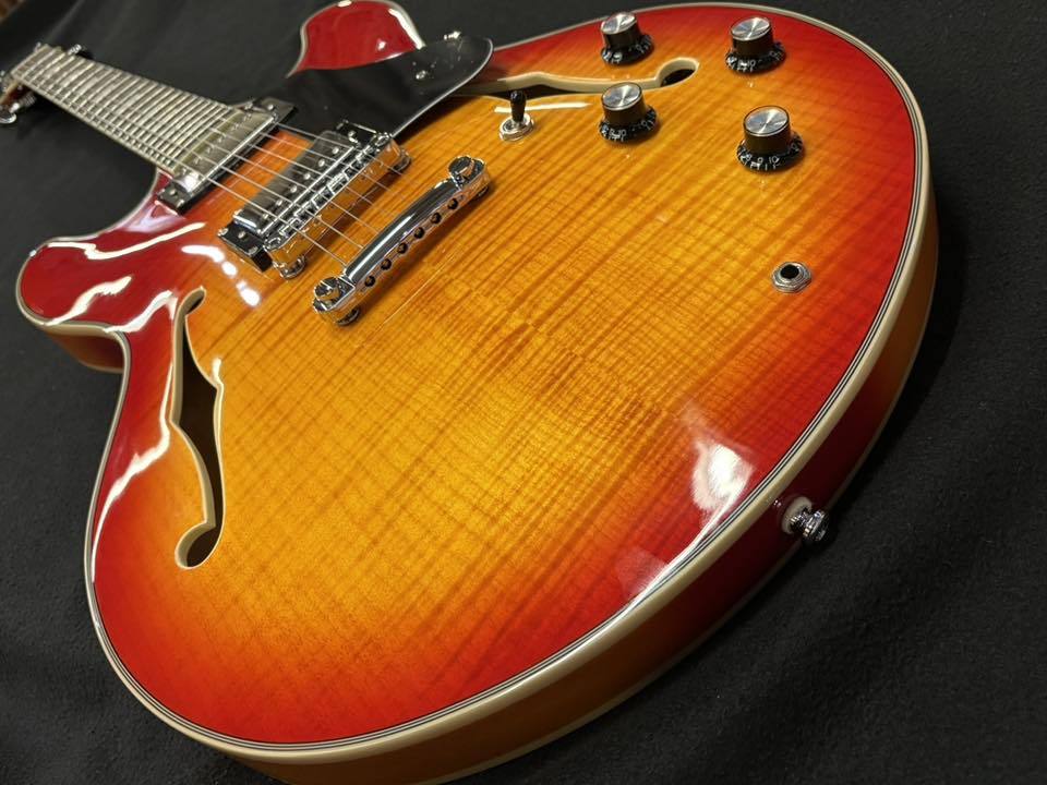 Sire Larry Carlton H7 CS (Cherry Sunburst)（新品/送料無料）【楽器