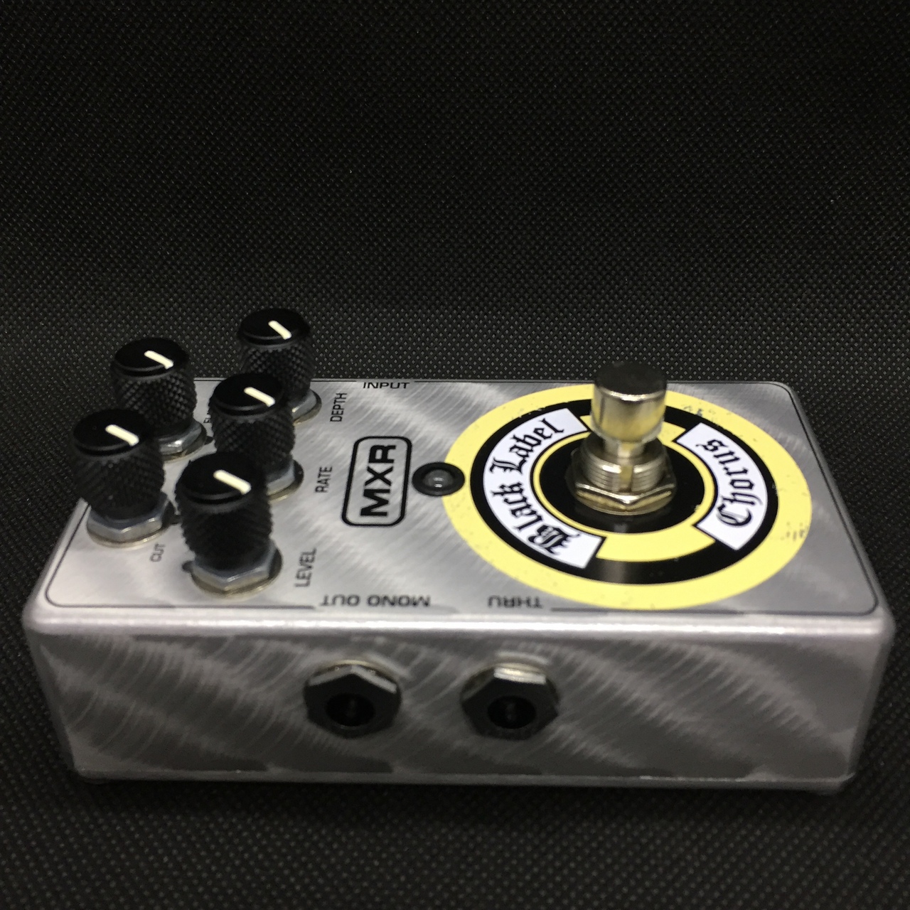 中古 MXR ZW-38 Black Label Chorus MXR ZW38 Zakk Wylde Chorus Guitar Effect Pedal for sale