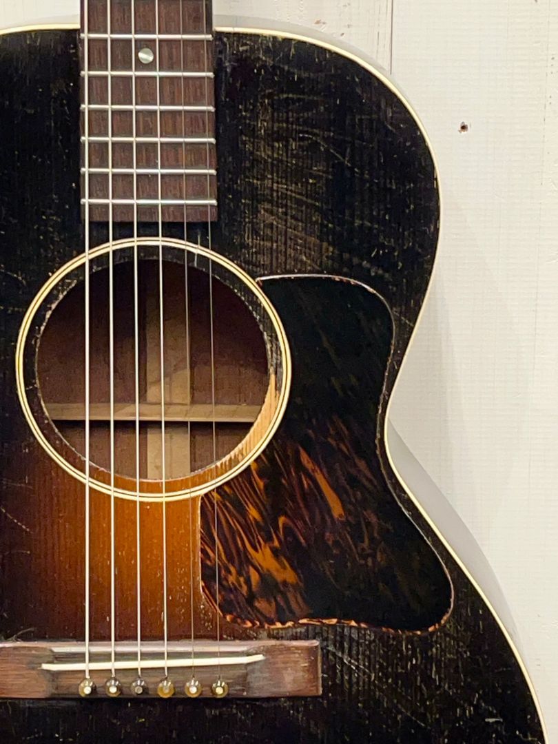 Gibson L-00 original 改造あり 人気スモールギブソン【Gibson L-00 Original Ebony 】VS【Gibson