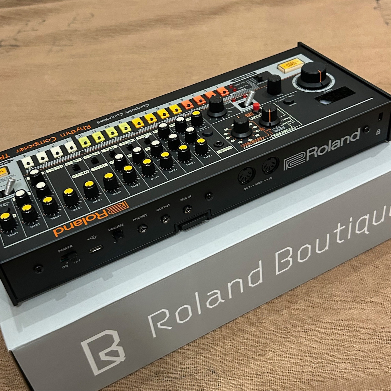 Roland TR-08（中古/送料無料）【楽器検索デジマート】