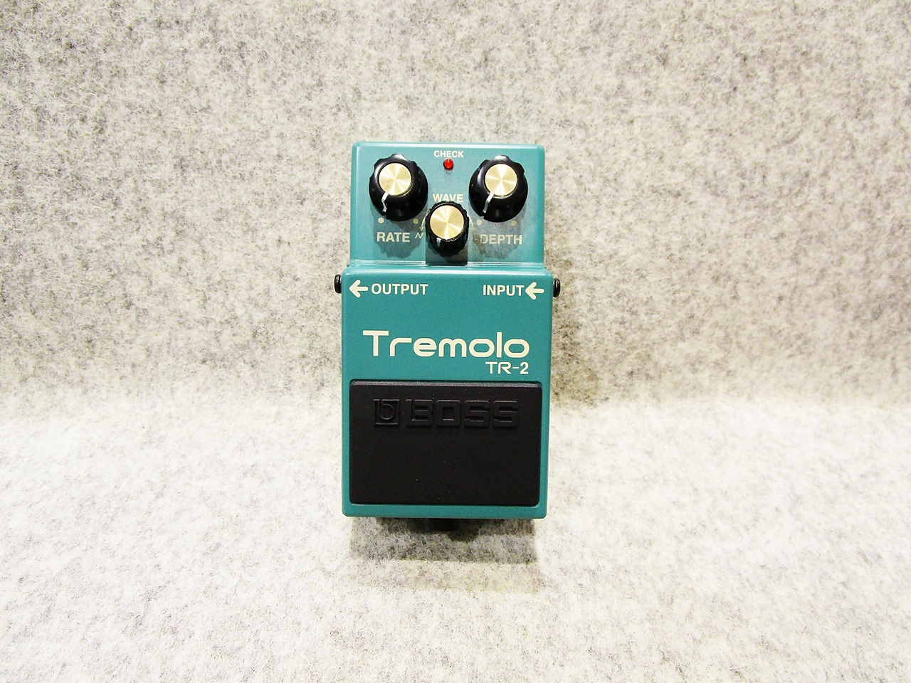 BOSS TR-2 Tremolo【展示品入替特価】（新品特価）【楽器検索デジマート】