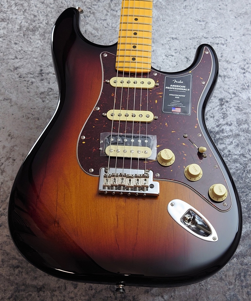 Fender American Professional II Stratocaster HSS MN / 3Color