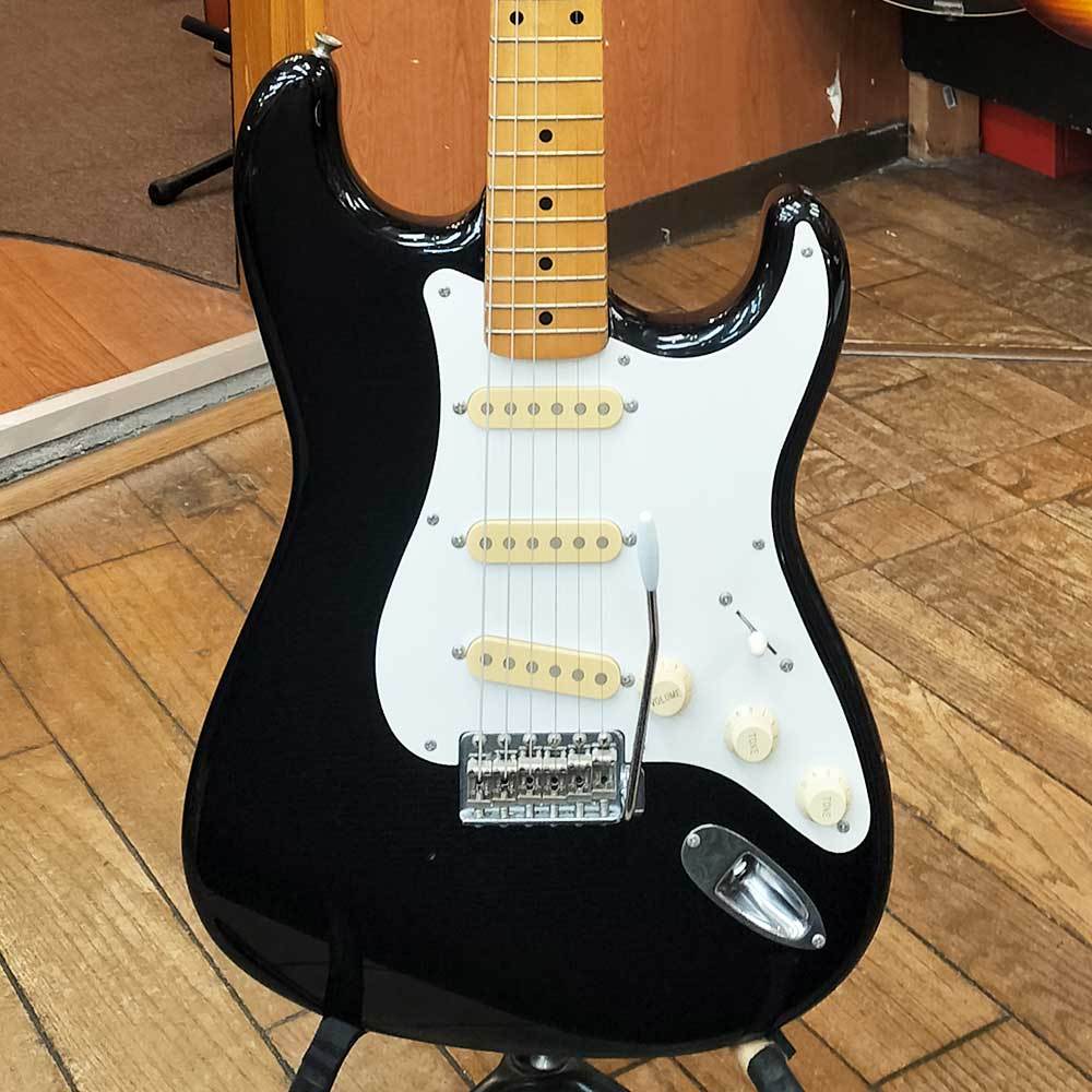 ギター Squier by Fender SST-30 何度目かの自分のギター紹介・Squier by Fender SST-30 A serial