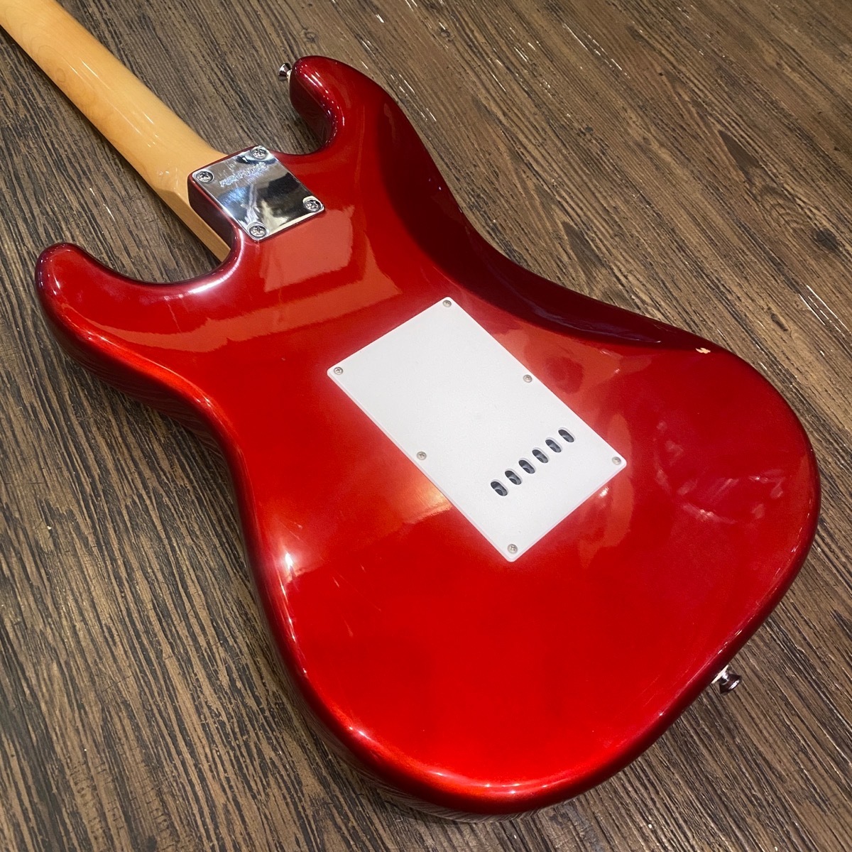 Fernandes エレキギター レッド　LE-1Z 2005 中古美品 FERNANDES LE-1Z Electric Guitar（中古/送料無料）【楽器検索デジマート】