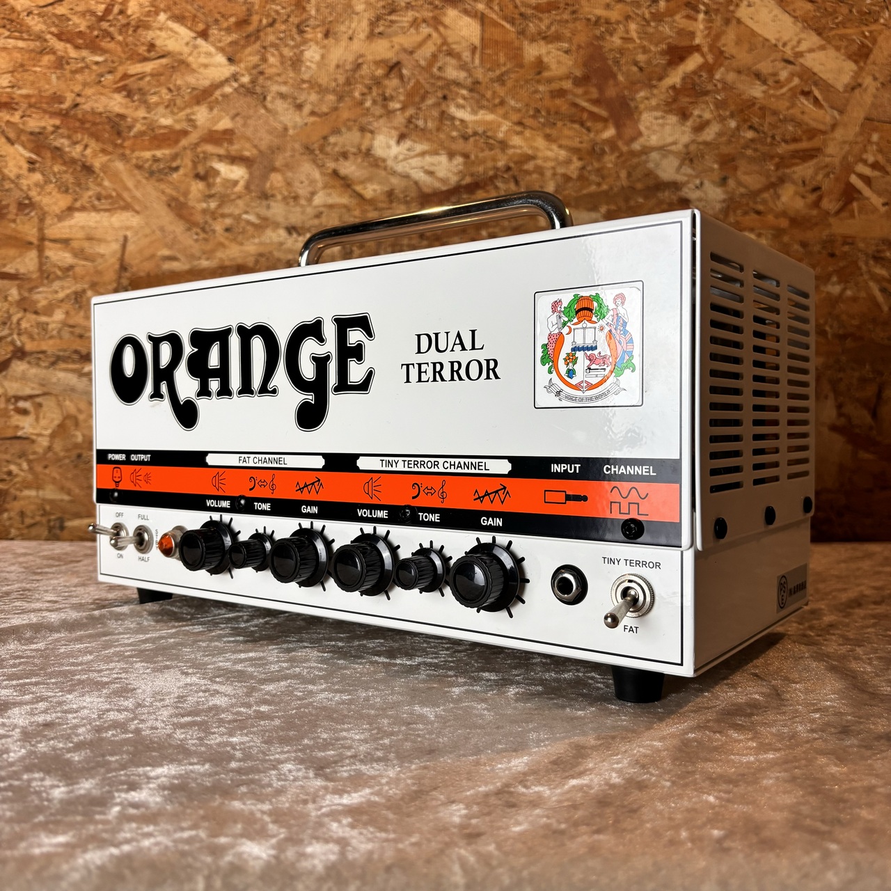 orange tiny terror オレンジ　フルチューブアンプ Terrorシリーズのアンプを解説 – Orange Amps