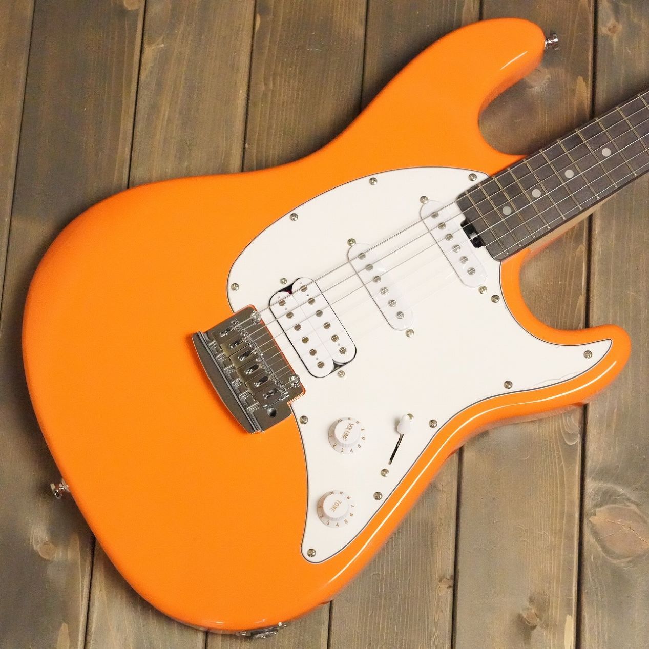 日本舞踊 鈴付き楽器 オレンジ Sterling by MUSIC MAN SUB CUTLASS CT20 HSS Sunrise Orange CT20HSS