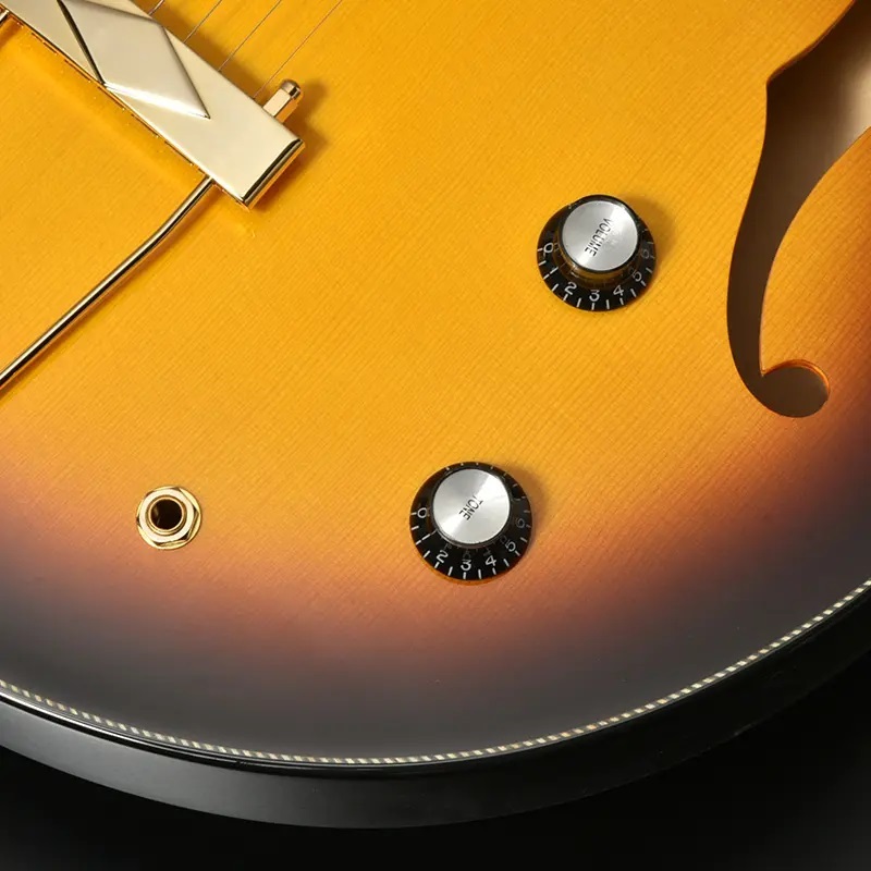 Seventy Seven Guitars EXRUBATO-ONE SB(サンバースト) フル