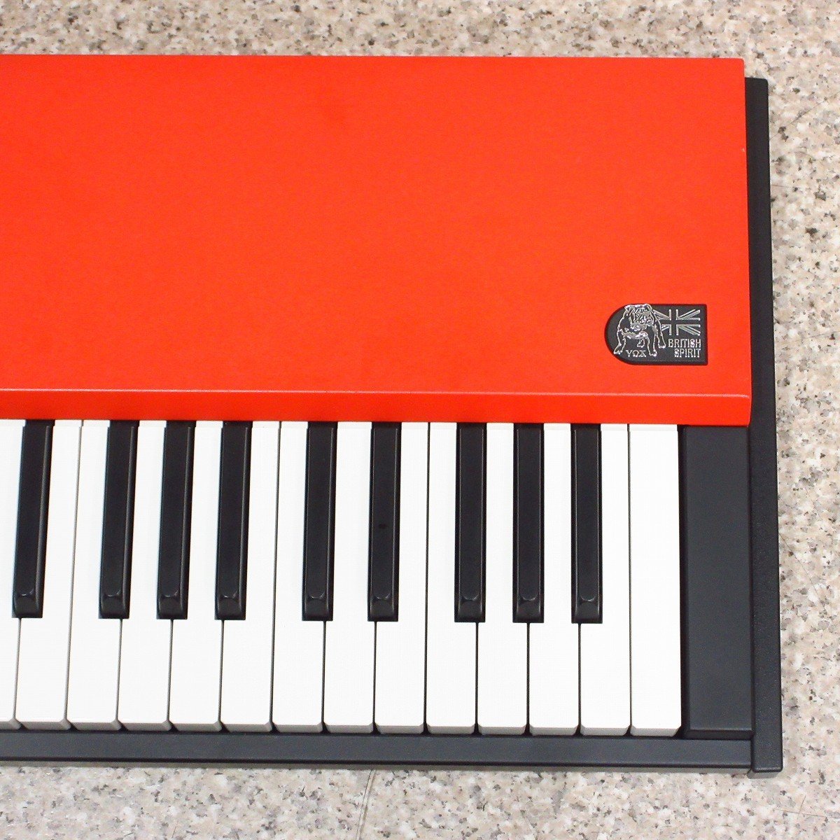 VOX Continental-61 