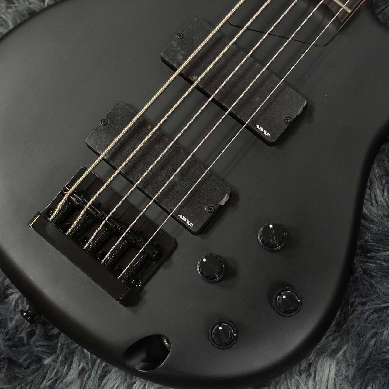 Ibanez K5-BKF (Black Flat) KORN Fieldy Signature【特価】【5弦