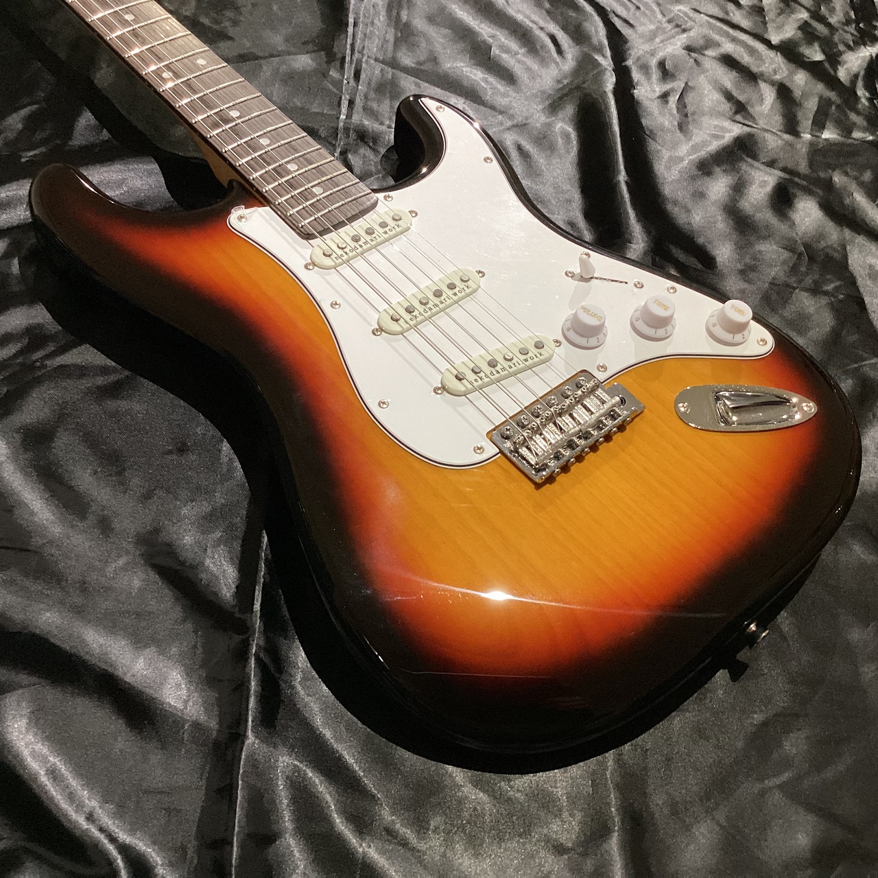 Vintage Guitars V6SSB ねこだまりMod ( ヴィンテージ ビンテージ